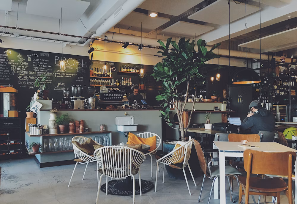 Saturday's Cafe